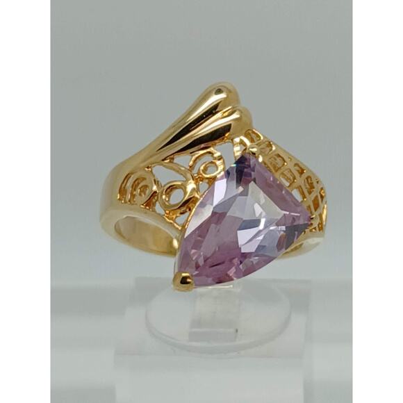 Vintage Gold EP Light Amethyst Sim Diamond 90's Bold CZ Cocktail Ring Size 9 - Picture 10 of 10